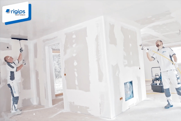 Fertige Spritzspachtelmasse Rigips ProMix Airless | Rigips