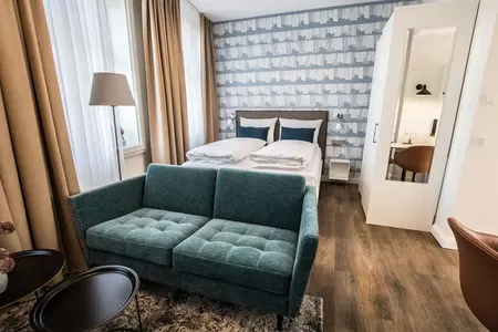 Hotel Überfluss, Bremen