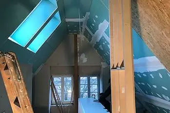Dachgeschoss unausgebaut