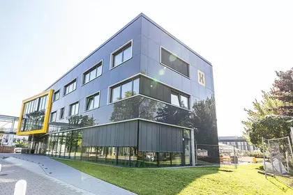 Außenansicht Gebäuder der Hengst Group