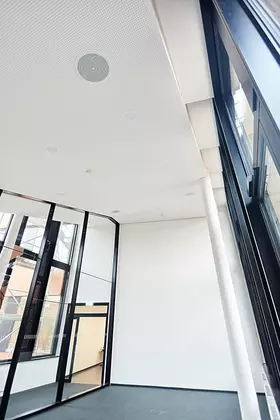 Verglasung RAG Gebäude