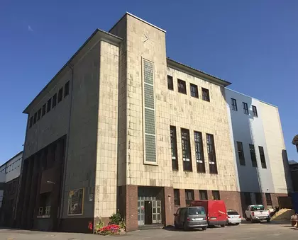 Kathedrale des Brandschutzes Außenansicht Ein älteres Gebäude von Außen