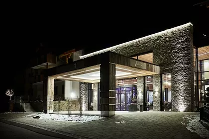 Entspannung Hüttenhof Außenansicht Der Außenbereich des Natur- und Verwöhnhotels Hüttenhof