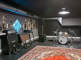 Rigidur H Gipsfaserplatten in einem Tonstudio