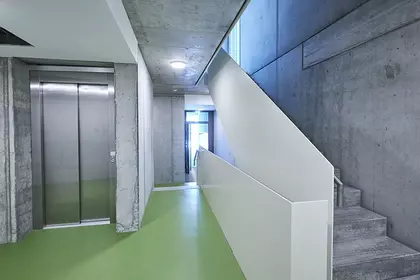 Bis an die Grenzen Treppenhaus Treppenhaus in einem Neubau