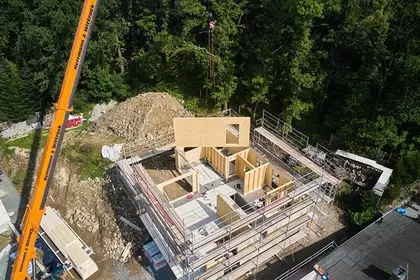 Holz am Hang Beginn Bauarbeiten Holz am Hang Beginn Bauarbeiten