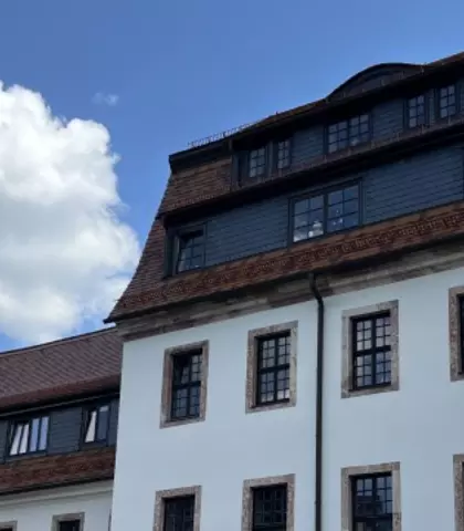 Mehrfamilienhaus, Burgstädt