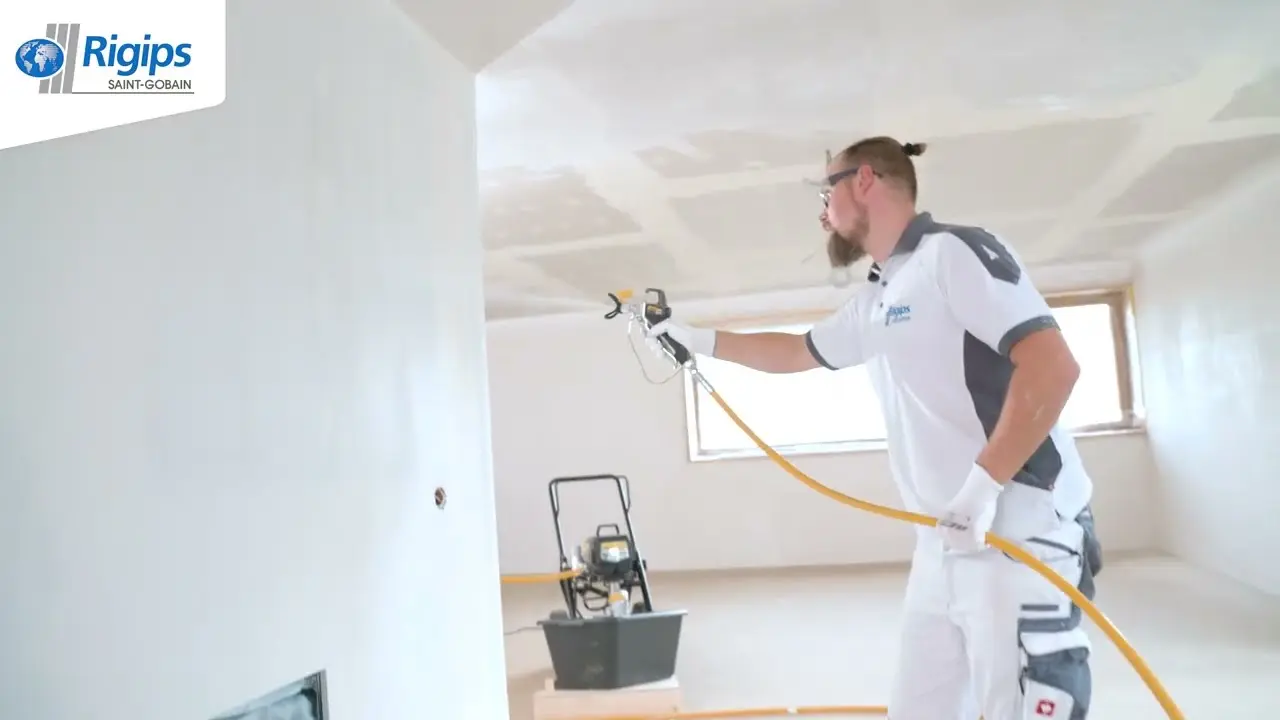 Rigips® ProMix Airless - Gebrauchsfertige Spritzspachtelmasse für maschinelle Erstellung von Q2 - Q4 thumbnail