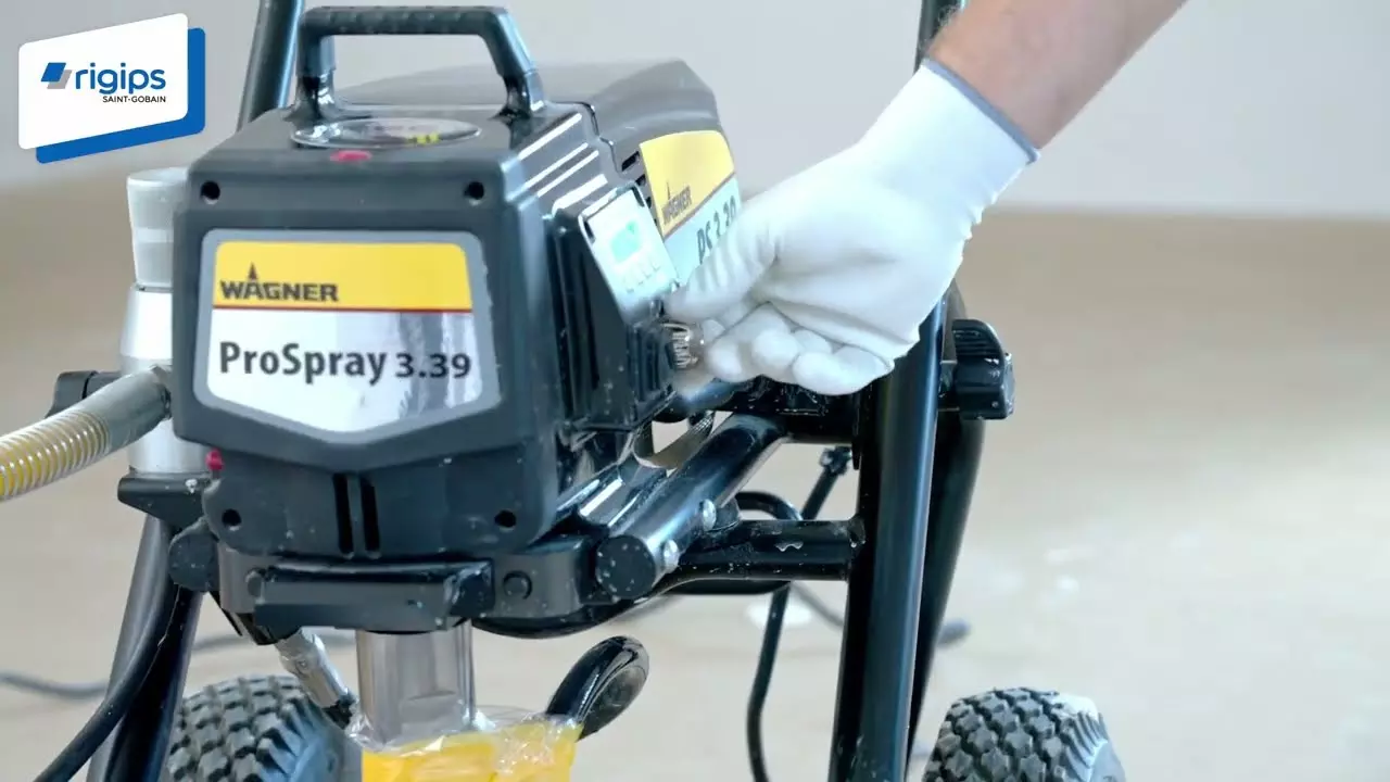 Rigips ProMix Airless Verarbeitung: 2. Vorbereitung und Bestückung der Airlessmaschine thumbnail